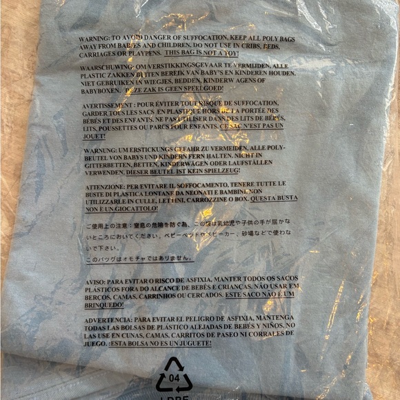 NWT Apple Shirt - Picture 4 of 4